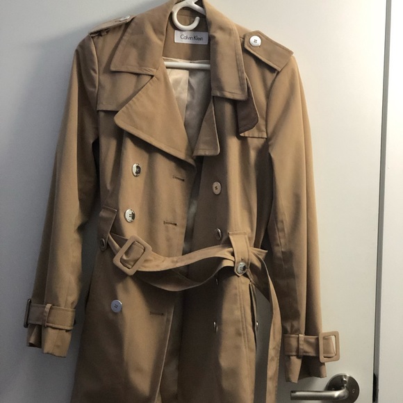 Calvin Klein Jackets & Blazers - Calvin Klein Trench coat